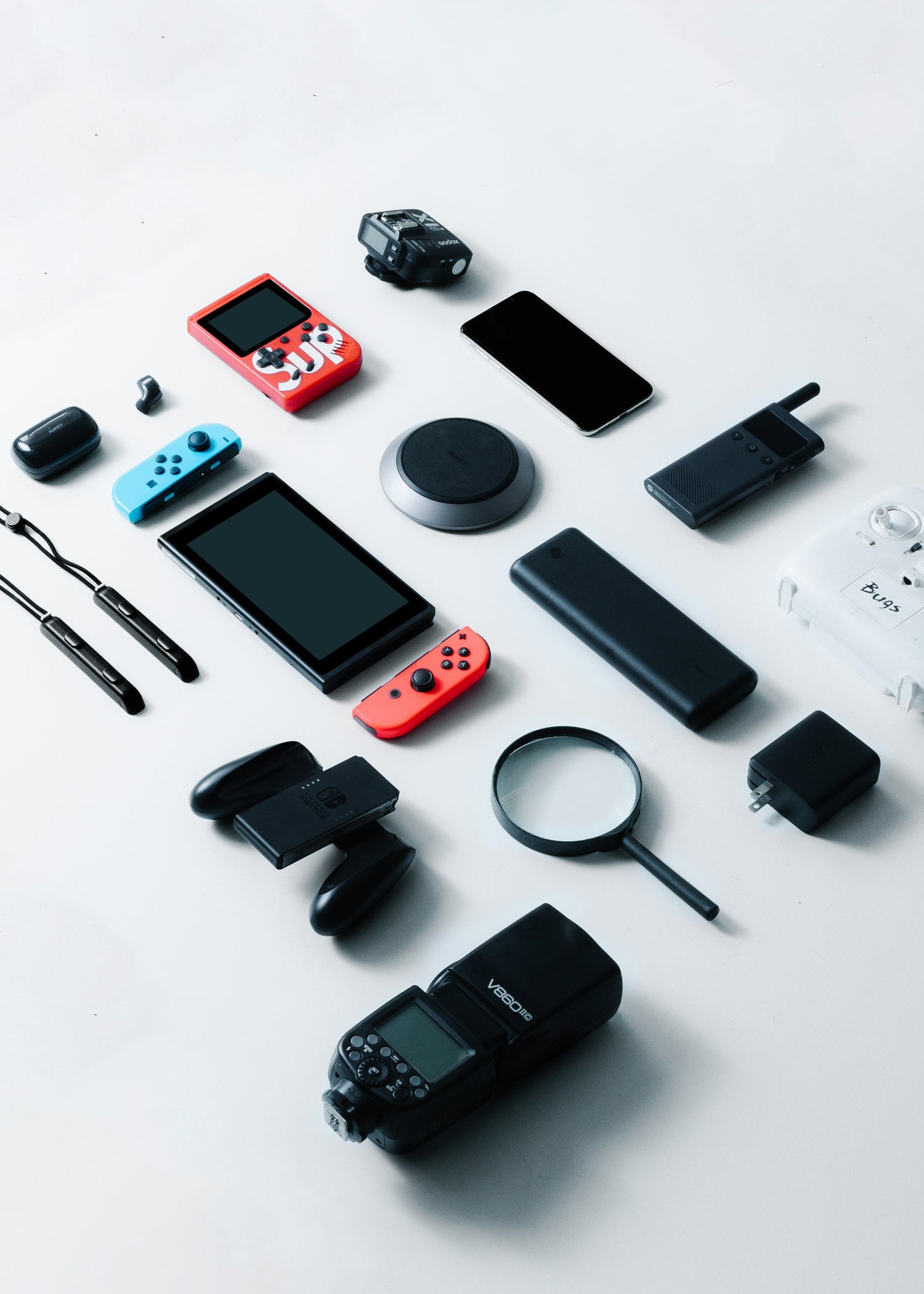 GADGETS & ACCESSORIES